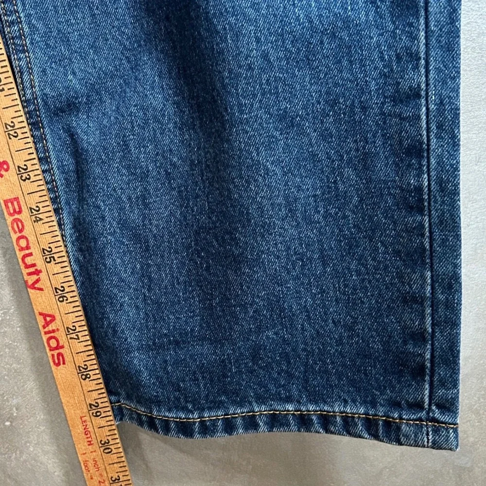 Levis 550 Relaxed Fit Tapered Leg Jeans Mens 40x30 Medium Wash Denim 00550-4886